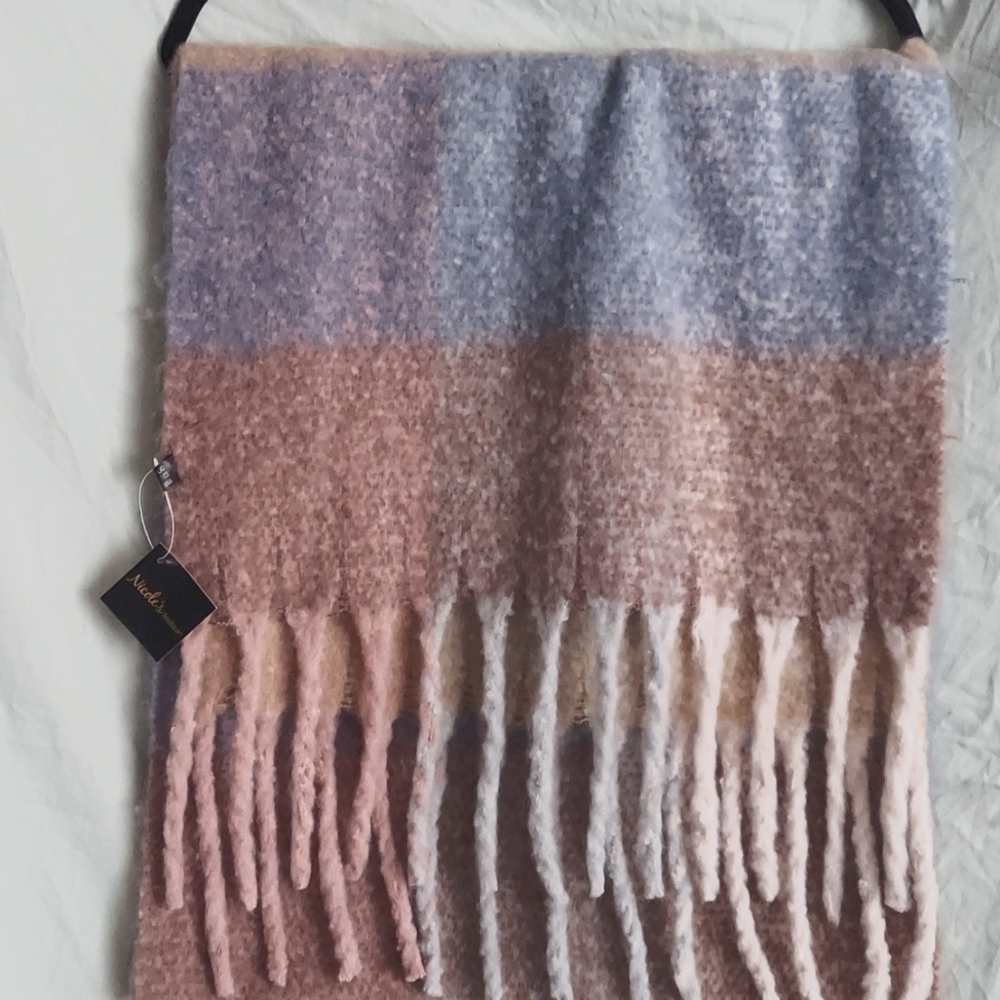 NWT Nicole's Boutique Oversized Scarf - almost 8 feet long